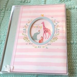 Baby book NWT
